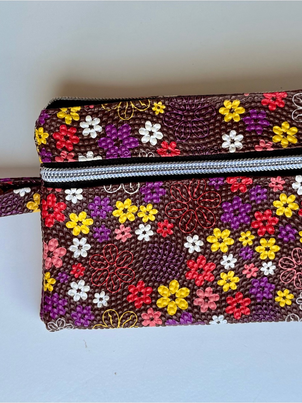 Boho Chic Floral Embossed Brown Multi-Color Zipper Wallet - Picture 4 of 7